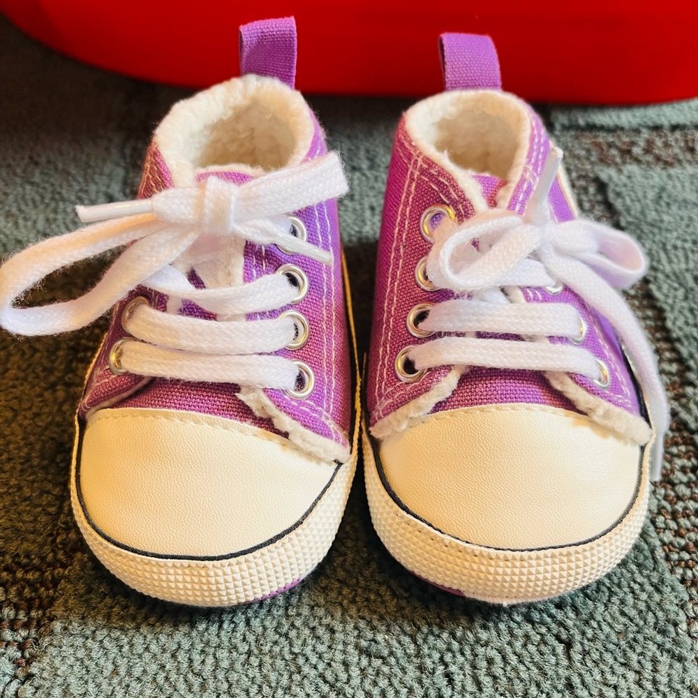 Baby converse